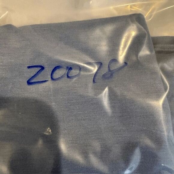 Armani Collezioni Blue Stretch Tank Top Round Neck Surged Edges Size 4 - Picture 7 of 7